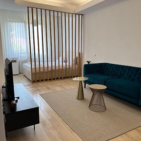 North Area Lake View Studio Bucharest Exterior photo